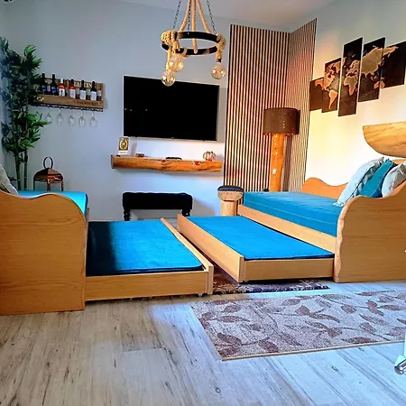 Athina 1st Floor ヴィラ Nea Kallikrateia