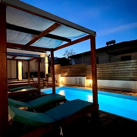 Athina 1st Floor 빌라 Nea Kallikrateia