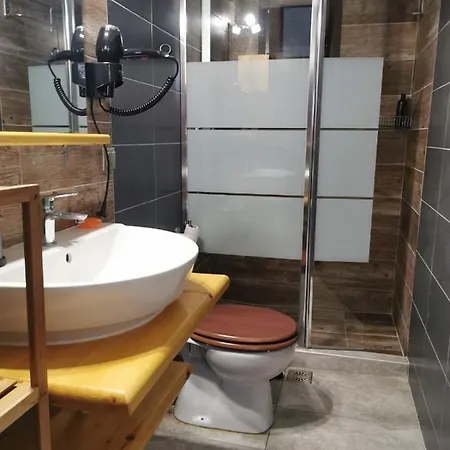 Athina 1st Floor 빌라